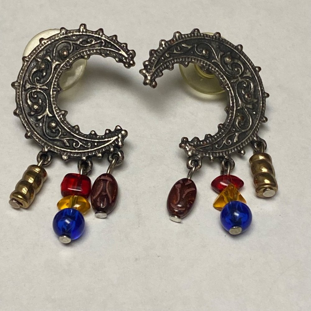 Legends Crescent Moon Shape Silver Tone Metal Pierced Post Earrings with Dangles - Picture 3 of 16